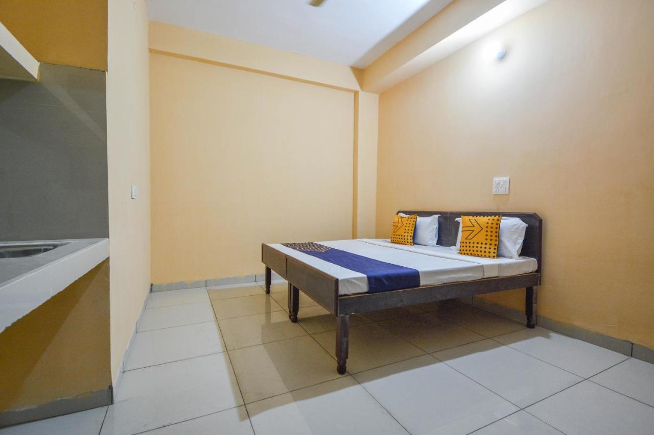Spot On Hotel Diamond Sohāna Zewnętrze zdjęcie