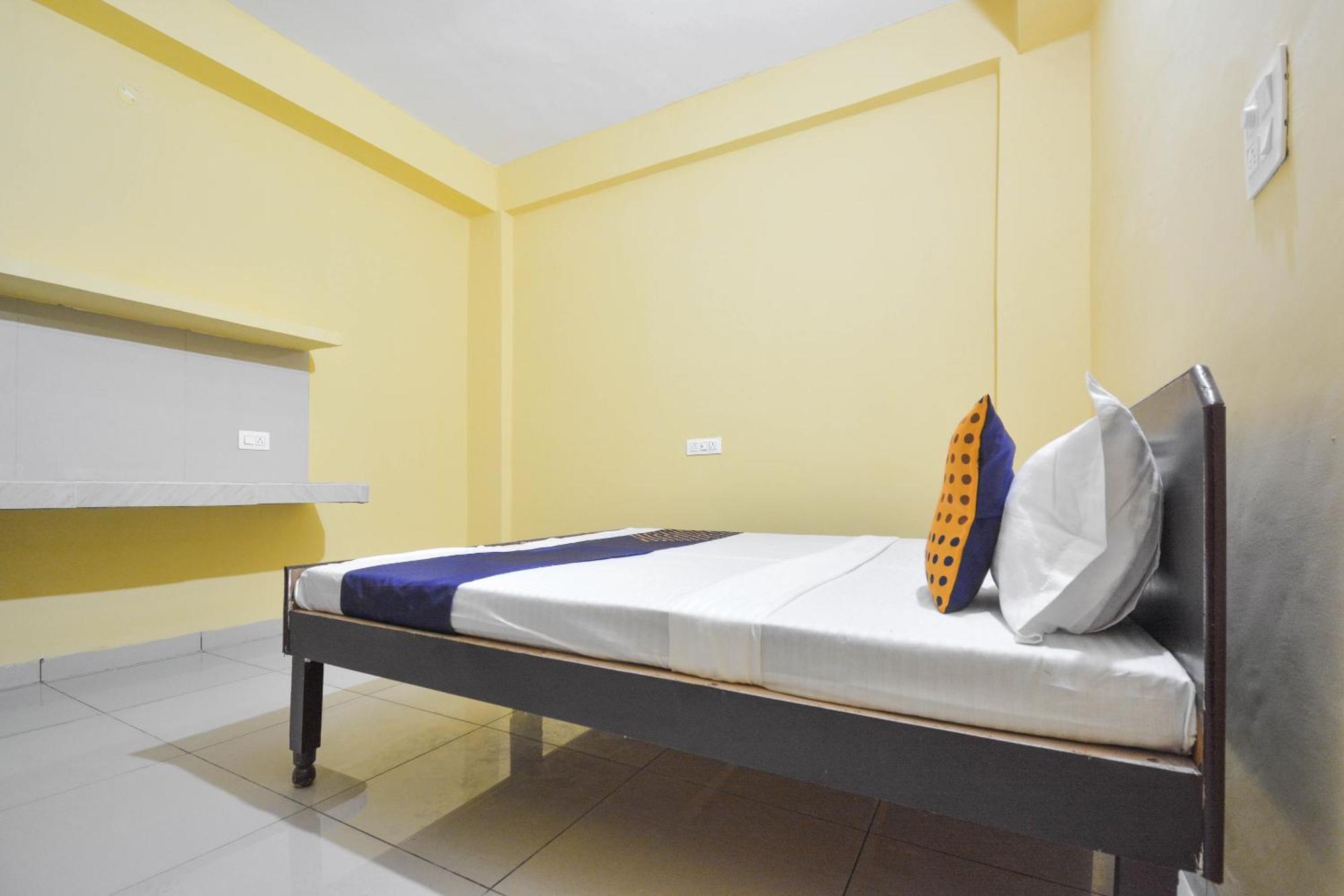 Spot On Hotel Diamond Sohāna Zewnętrze zdjęcie