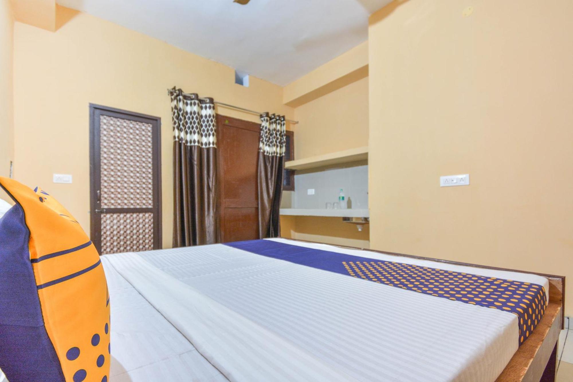 Spot On Hotel Diamond Sohāna Zewnętrze zdjęcie